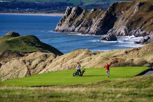 Pennard golf cliffs sea